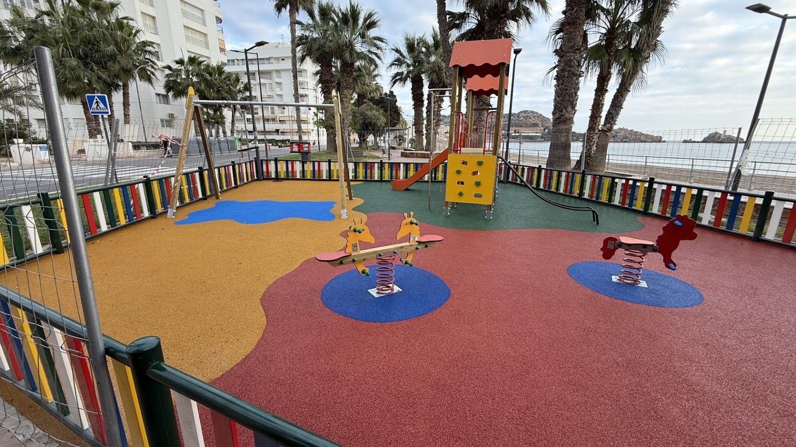 PARQUE PASEO LEVANTE.jpg